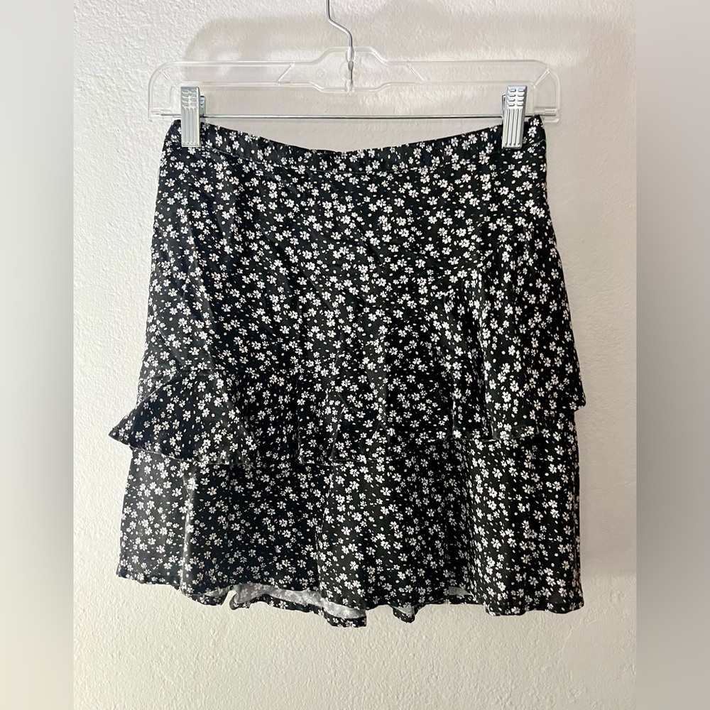 Black floral mini skirt